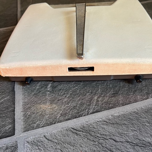 Vintage bathroom scale - Picture 6 of 7